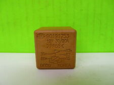 Relais braun 90191753 12V 30/20A DECO Daewoo GM