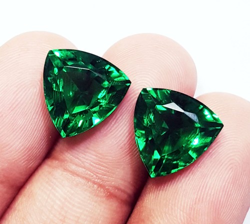 Natural tsavorite grün garnet - tsavorite,