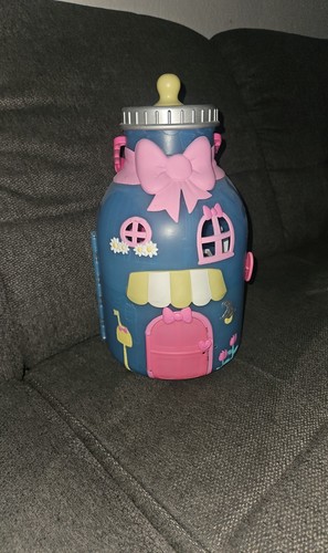 Baby born surprise - born,