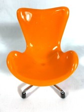 Miniature Sampler Egg Swan