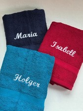 bestickt mit Namen Duschtuch