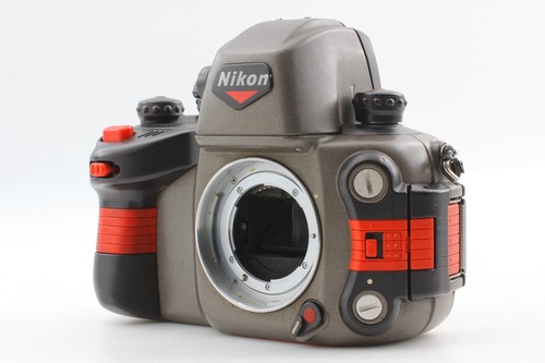 Fast neuwertig nikon nikonos - [fast,