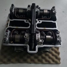 Kompletter Zylinderkopf für