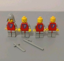 Lego  4 alte Ritter aus  677