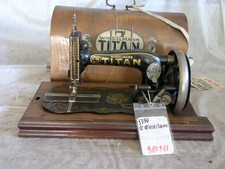 Fast Neu Antike Nähmaschine