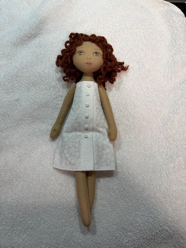 Handgemachte stoffpuppe - stoffpuppe,