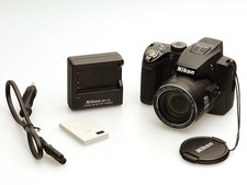 Nikon Digitalkamera Coolpix