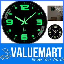 Wanduhr Schwarz groß