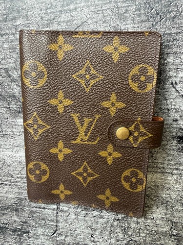 Louis vuitton monogram - louis,