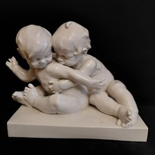 Schwarzburger -Werkstätten für Porzellankunst Porzellan Figur Kinder