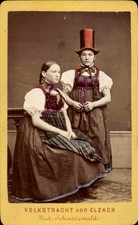 CdV Frauen in Volkstracht von