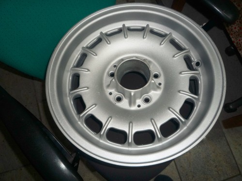 4-STK-MERCEDES-BENZ-W-107-108-