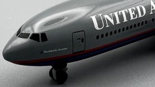 Boeing B777 UNITED AIRLINES Retro Livery  1:500 herpa in OVP