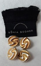 4 Knöpfe mit Steg, 17 mm gold  Metall,  Sonja Bogner Etikett, guter Zustand
