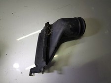 BMW E39 Touring Luftführung Kanal Rohr Lichtmaschine Stutzen 8160855 Luftkanal