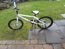 Mountainbike / Weiß / keine