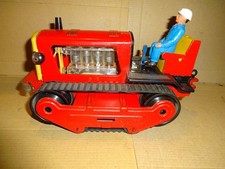 MSB Raupenschlepper 3005 mit Fahrer