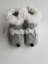 Selbstgestrickte Baby Söckchen/Schuhe    Neu   ca.2-12 Monate 