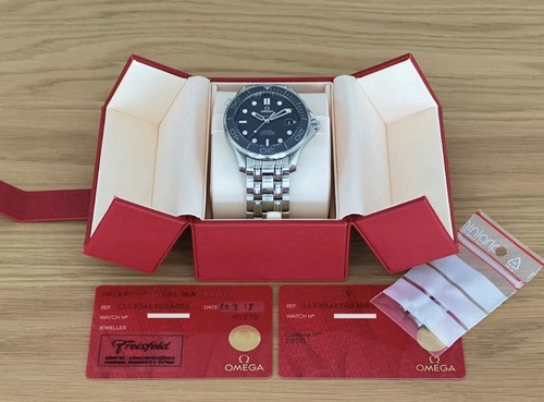 Omega seamaster diver 300m - omega,