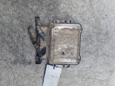 VAUXHALL ASTRA H MOTORSTEUERGERÄT 0281014643 2004-2009