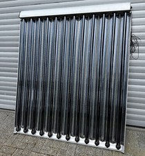 Solarthermie.   Gepflegte Komplettanlage, 3 Vakuum-Rören-Kollektoren v. Vaillant