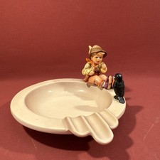 Aschenbecher Hummel Figur Junge mit Rabe Nr. 34 ´s stimmt net 1. Wahl Ascher