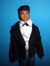 %***Barbie Ken Puppe im