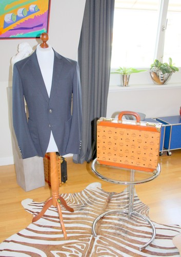 Mcm münchen attachè 10 - münchen,, cm