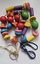 HABA Holz Perlen zum Fädeln für Kinder * Top gebraucht !