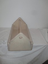 Montagekiste aus Holz