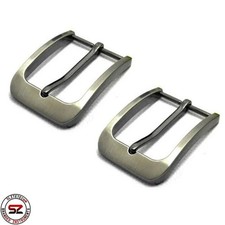 2x Gürtelschnalle aus