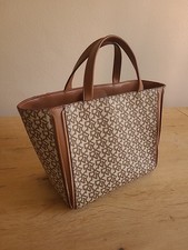 Schöne Handtasche DKNY, super