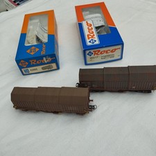 Roco 4395C und 46517 Teleskop-Haubenwagen im Set, gealtert, H0, AC-Achsen