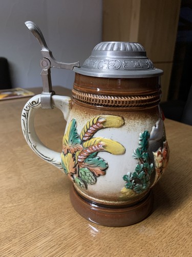 Alter bierkrug mit - bierkrug,