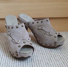 Plateau Pantoletten von Wandelei Gr. 38