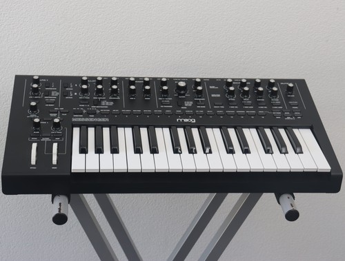 Moog messenger 32 tasten - messenger,