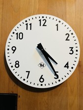 TN Telenorma Wanduhr Fabrikuhr