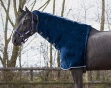 Flauschiges Pferde Halsteil