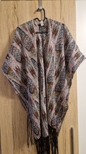 Bershka Strick Poncho