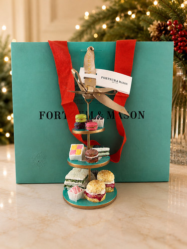 Fortnum mason - &,