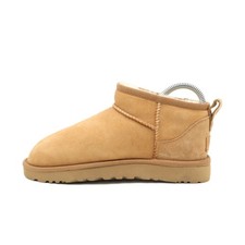 UGG Damen Classic Ultra Mini