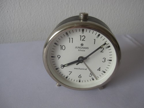 Alter mechanischer wecker - alter,