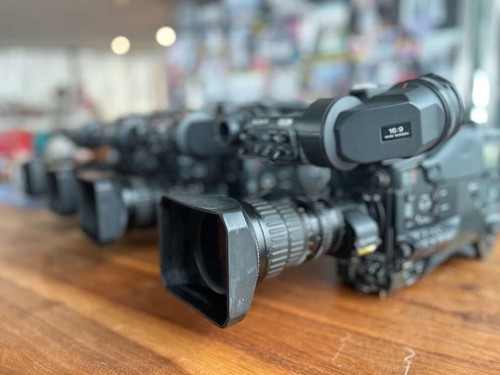 Sony dvw 970 p - 4x,