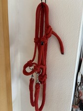 Knotenhalfter für Pferde mit