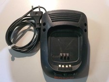 Original Bosch Ladegerät
