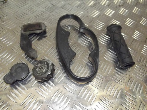Restteile verkleidung yamaha - ,