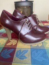 Kayla Shoe, Stiefeletten