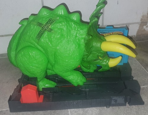 Hot wheels bahn - hot, dino