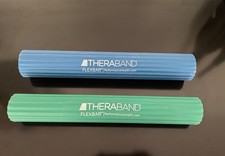 TheraBand flexibler 2x Übungsstab Mittel & Schwer