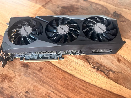 Gigabyte geforce rtx - gigabyte,